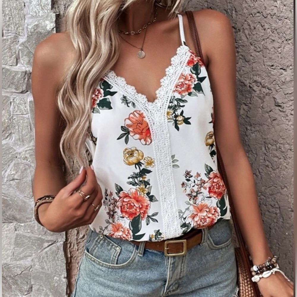 Lace Detail Floral Layering Camisole